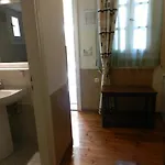 En