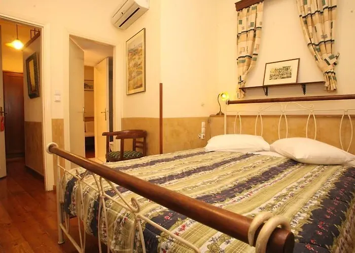 En Apartmán Ermupoli