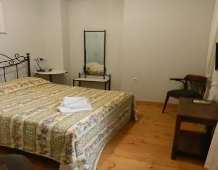 En Apartment *
