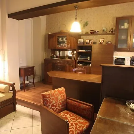 Apartmán En Ermupoli