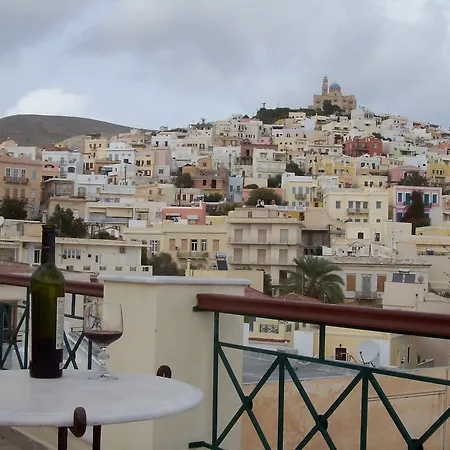 En Apartmán Ermupoli